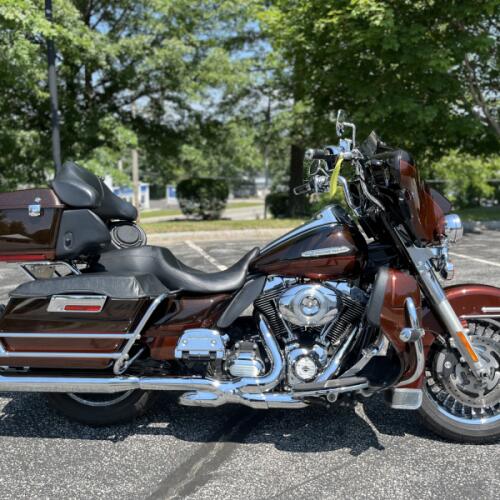 FLHTK 2011 Electra Glide® Ultra Limited thumb 3