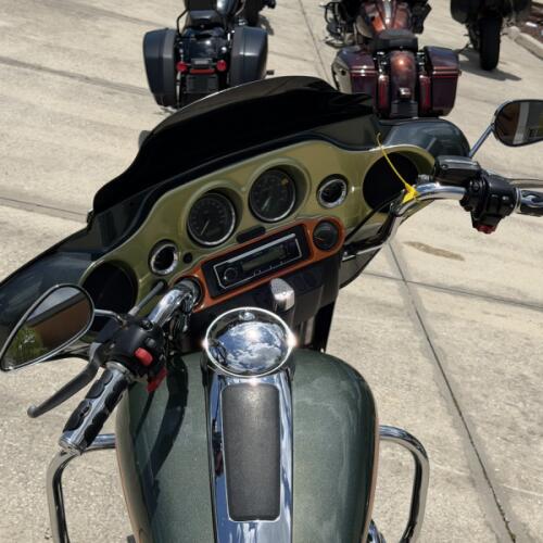 Harley-Davidson FLHTP 2010 thumb 0