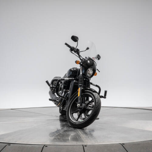 2017 HARLEY-DAVIDSON XG750 STREET 750 in Vivid Black Deluxe thumb 2