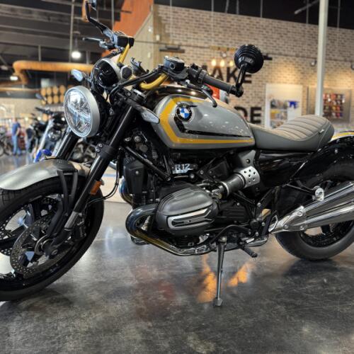 2024 BMW Motorrad R 12 nineT Option 719 Aluminum thumb 2