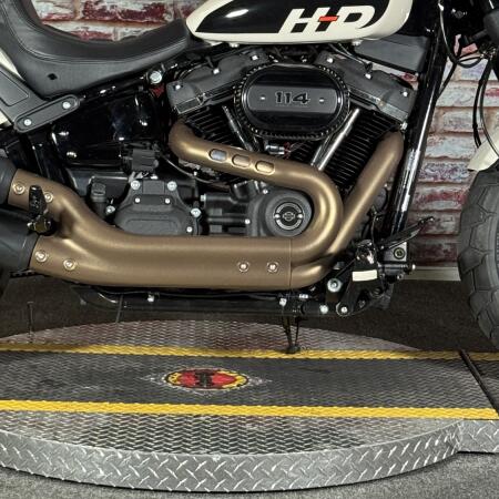 FXFBS 2022 Fat Bob® 114 thumb 2