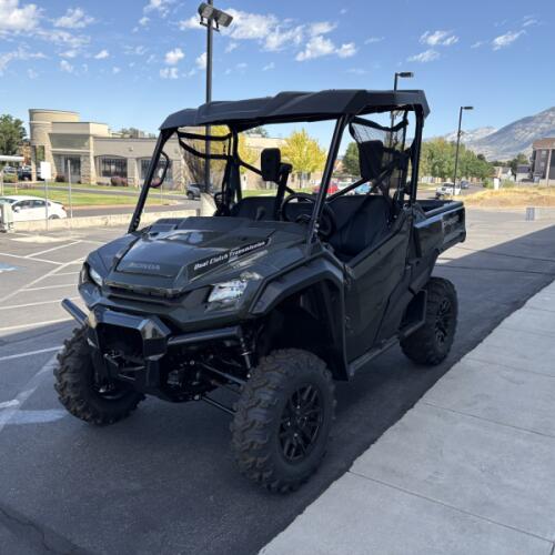 2024 Honda Pioneer 1000 Deluxe thumb 2