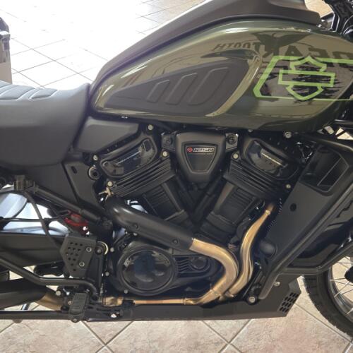 2026 Harley-Davidson® Pan America 1250 Limited Olive Steel Metallic thumb 3