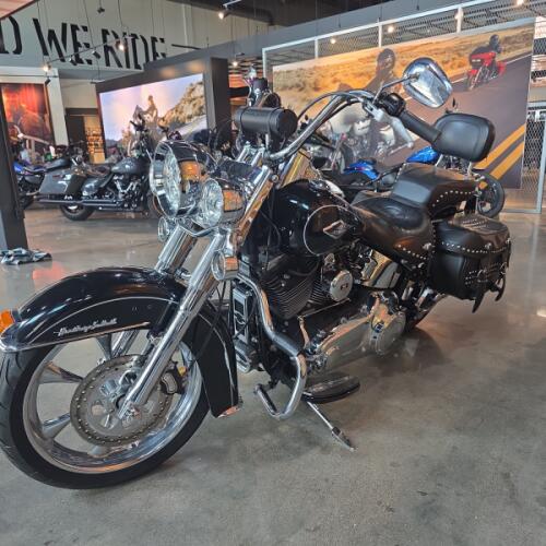 Harley-Davidson® Heritage Softail® Classic 2012 thumb 1