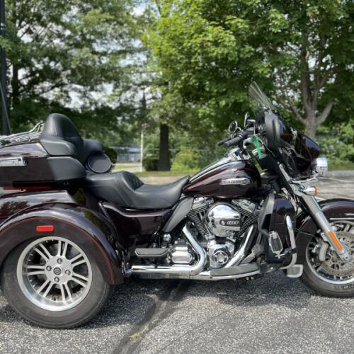 FLHTCUTG 2014 Tri Glide® Ultra thumb 3