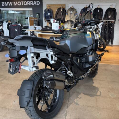 2026 R 1300 GS Adventure thumb 1