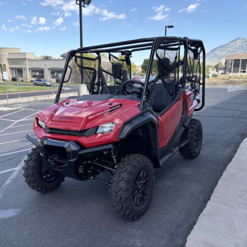 2025 Honda Pioneer 1000-5 Deluxe thumb 1