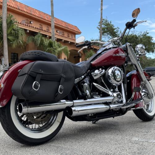 Harley-Davidson® Deluxe 2020 thumb 2