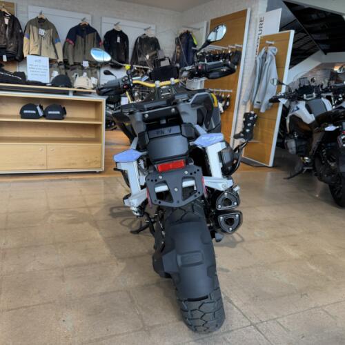 2026 R 1300 GS Adventure thumb 0