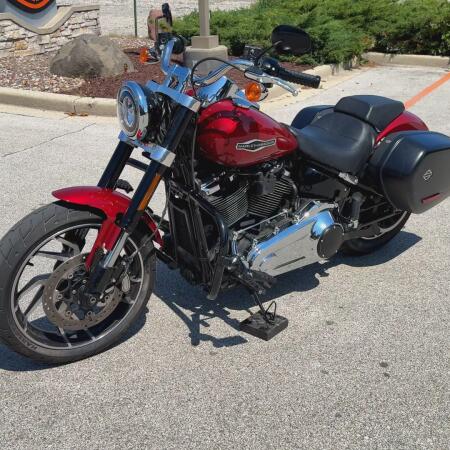 2019 Harley-Davidson® Sport Glide™ Wicked Red thumb 1