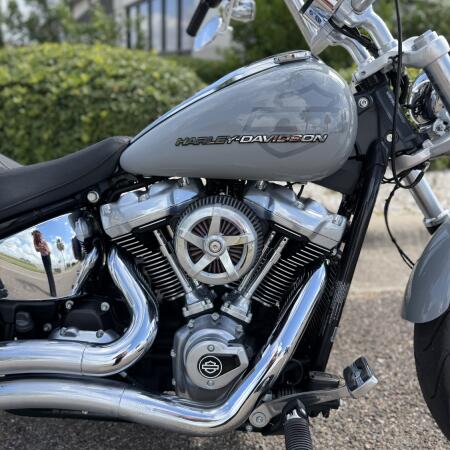 2025 Harley-Davidson® Breakout® Billiard Gray thumb 3