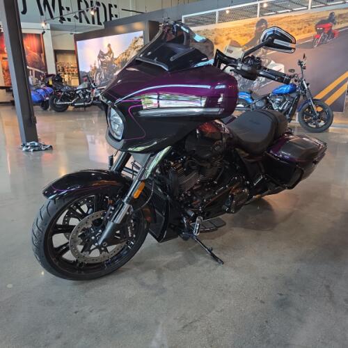 Harley-Davidson® CVO™ Street Glide™ 2025 thumb 1