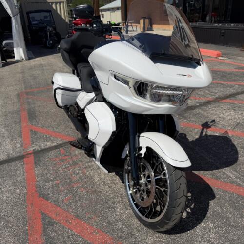 Harley-Davidson® Road Glide Limited 2026 thumb 2