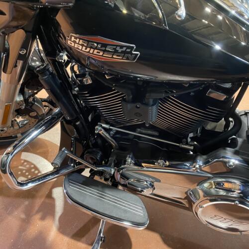 2025 Harley-Davidson® Street Glide® FLHX thumb 0