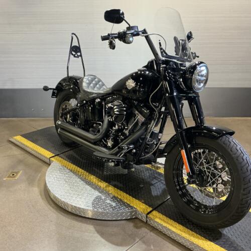 FLSS 2017 Softail Slim® S thumb 2