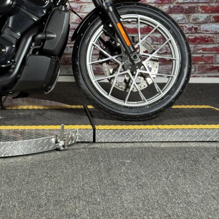 RH975S 2025 Nightster™ Special thumb 1