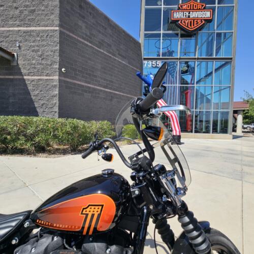 FXBBS 2022 Street Bob® 114 thumb 0