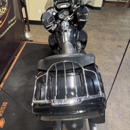2011 Harley-Davidson® Road Glide® Ultra BLACK thumb 0