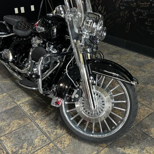 FLHR 2021 Road King® thumb 2