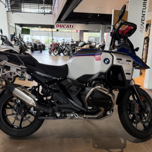 2026 BMW R 1300 GS Adventure Trophy thumb 1