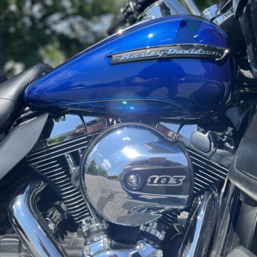 FLTRU 2016 Road Glide® Ultra thumb 2