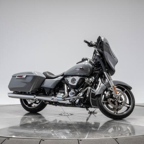 2026 HARLEY-DAVIDSON FLHX STREET GLIDE in Dark Billiard Gray thumb 3