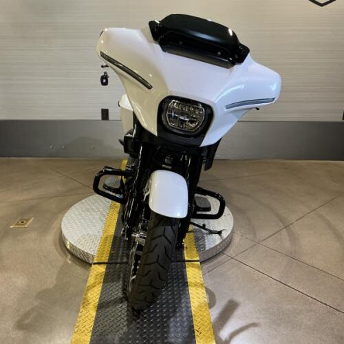 FLHX 2025 Street Glide™ thumb 2