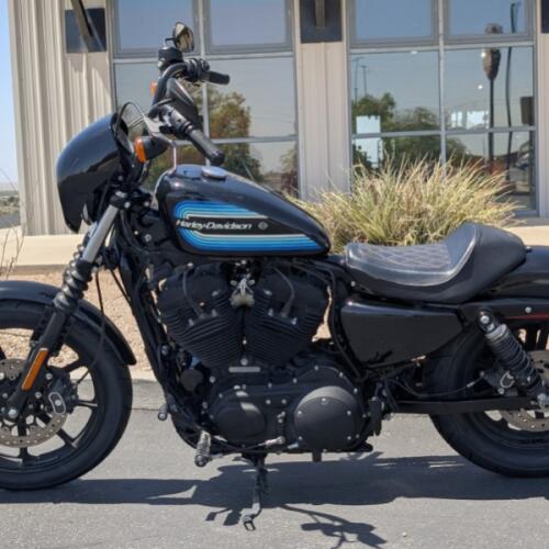 2019 Harley-Davidson® Iron 1200™ Vivid Black thumb 3