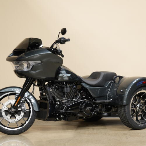 Harley-Davidson® Road Glide 3 2026 thumb 1