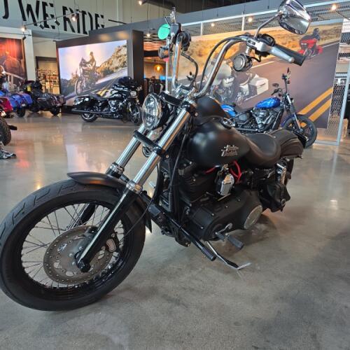 Harley-Davidson® Street Bob® 2016 thumb 1