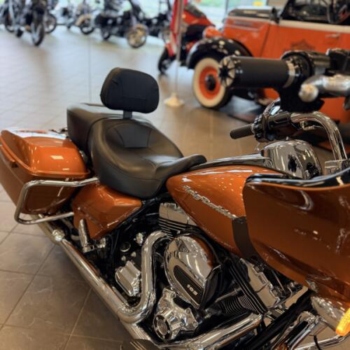 2015 Harley-Davidson Road Glide Special FLTRXS thumb 3