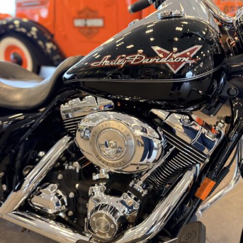 2008 Harley-Davidson Road King Classic FLHR thumb 2