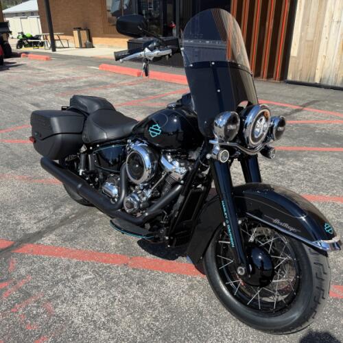 Harley-Davidson® Heritage Classic® 2026 thumb 3