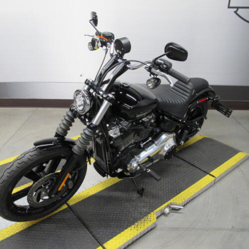 FXBB 2026 Street Bob® thumb 1