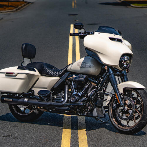 FLHXST 2023 Street Glide® ST thumb 2