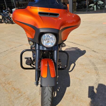 FLHXS 2019 Street Glide® Special thumb 2