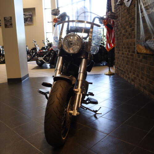 2017 Softail Slim® (FLS) thumb 0