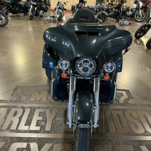 FLHTCUTG 2020 Tri Glide® Ultra thumb 2