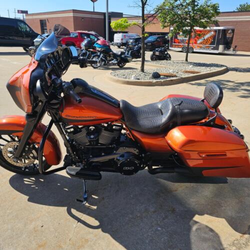 FLHXS 2019 Street Glide® Special thumb 0