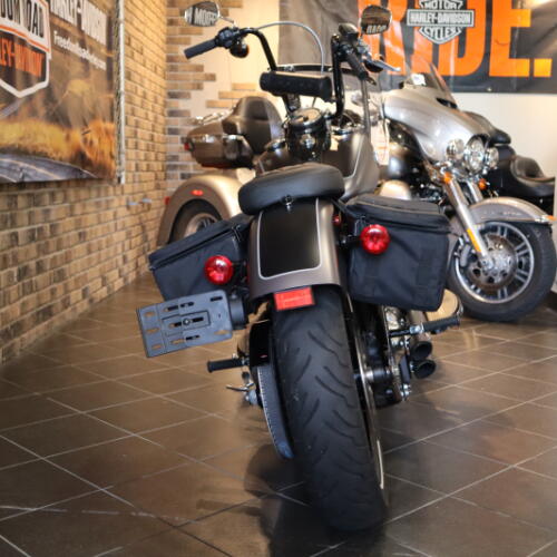 2017 Softail Slim® (FLS) thumb 3