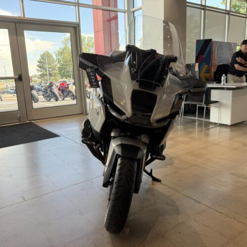 2026 BMW R 1300 RT thumb 3