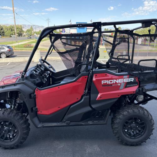 2025 Honda Pioneer 1000-5 Deluxe thumb 0