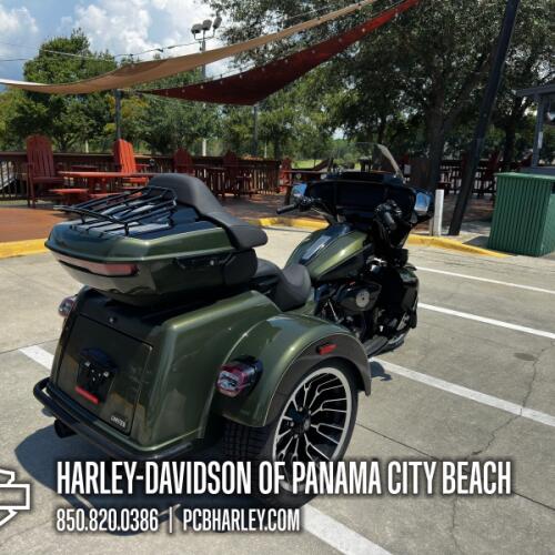 2026 Harley-Davidson® Street Glide 3 Limited thumb 3