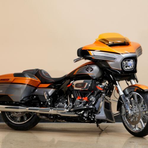 Harley-Davidson® CVO Street Glide 2026 thumb 2