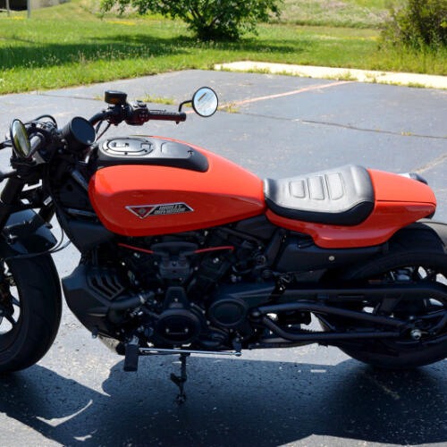 2026 Harley-Davidson® Sportster® S Blood Orange Black Trim thumb 2