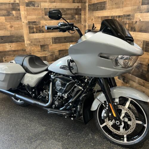 2026 Harley-Davidson® Road Glide® Dark Billiard Gray Black Trim FLTRX thumb 3