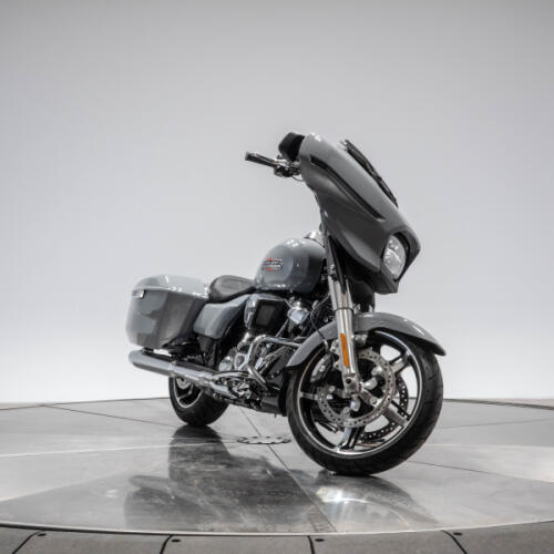 2026 HARLEY-DAVIDSON FLHX STREET GLIDE in Dark Billiard Gray thumb 2