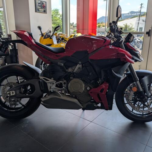 2022 Ducati Streetfighter V4 Ducati Red thumb 3