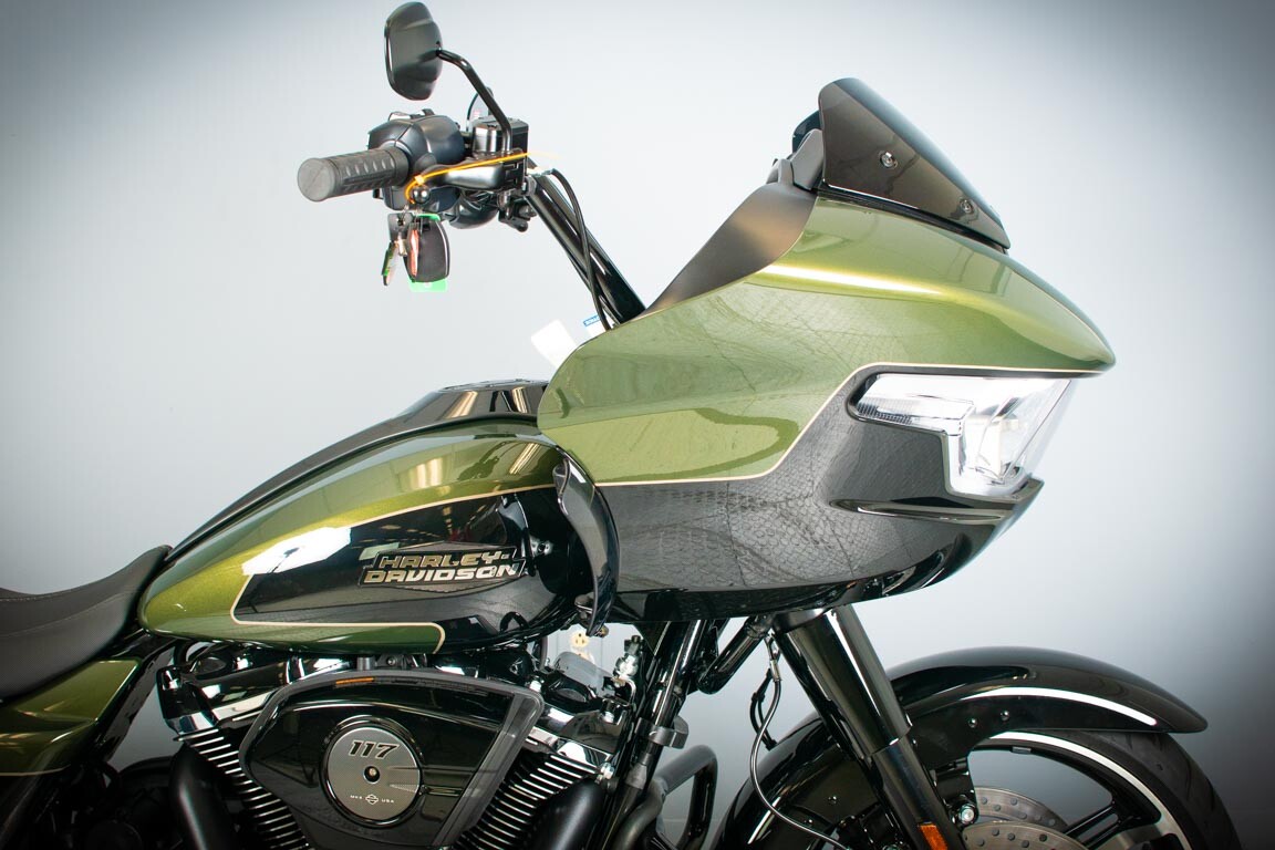 2026 Harley-Davidson® Road Glide™ FLTRX, photo 13