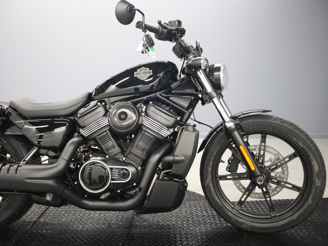 2026 Harley-Davidson® Nightster™ RH975, photo 11